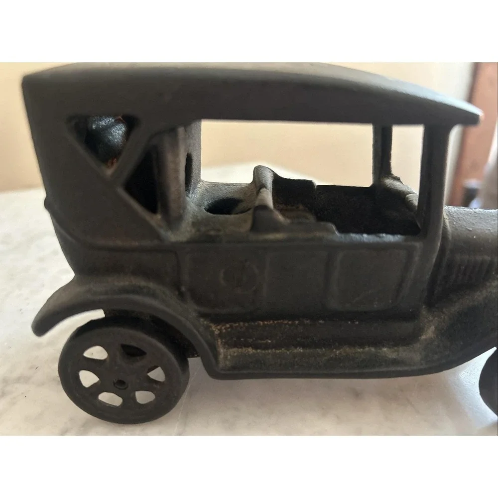 Iron Art Ford Car  Cast Iron 6